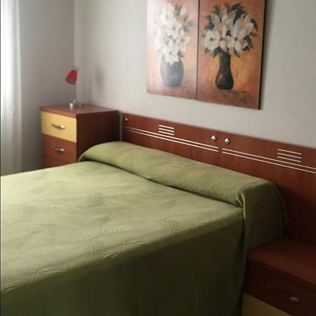 Apartamento Balneario playa Caleta Cádiz Exterior foto